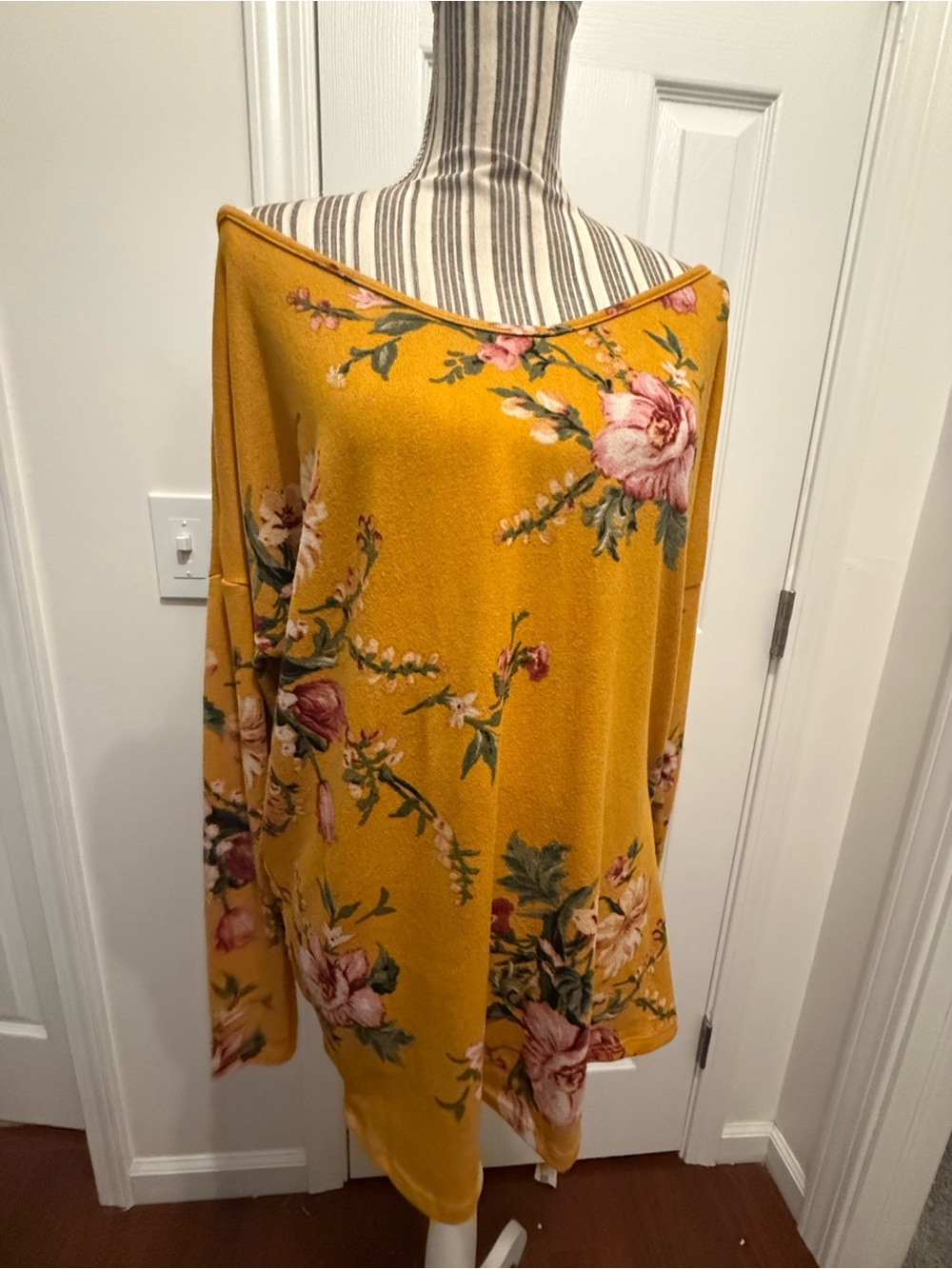Floral Off-Shoulder Women's Sweater - Mustard Floral Medium